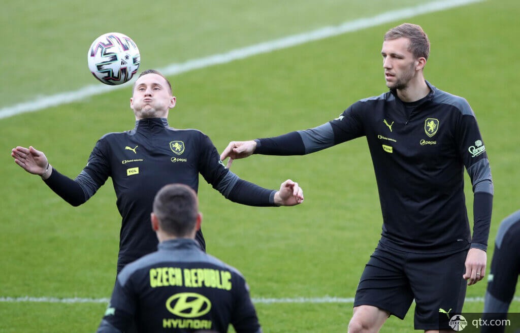 莱所具备的 莱所具备的