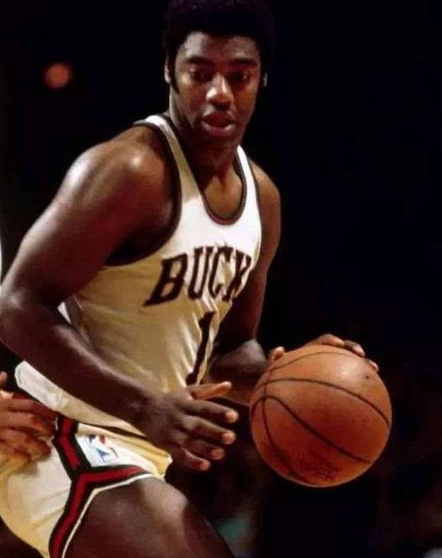 24岁日本 24岁日本